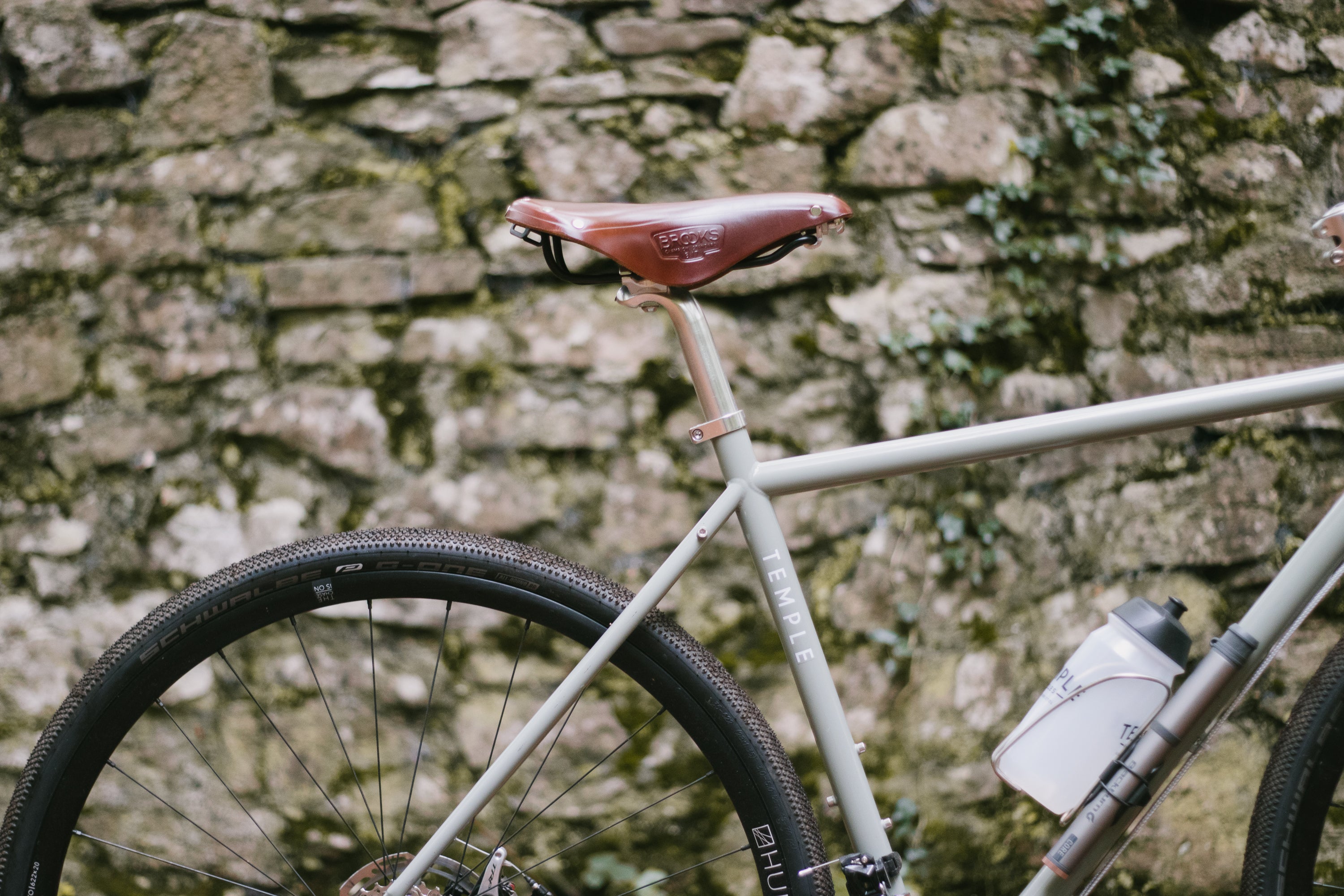 Brooks saddle store gravel bike